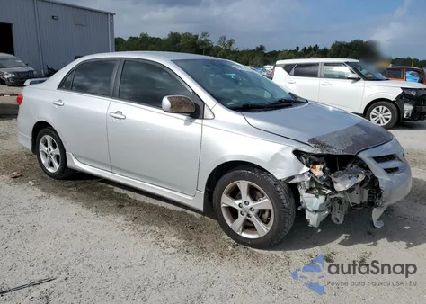 2013 Toyota Corolla Base из США, поврежденный, VIN 5YFBU4EE2DP147778